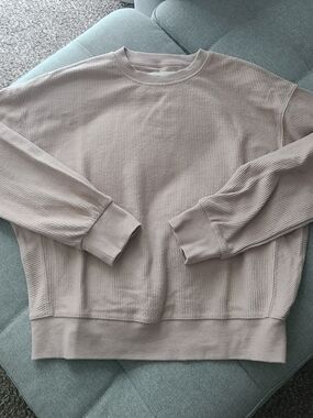 Thread & Supply Women's Crewneck Sweater in Light Taupe